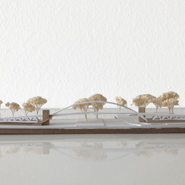 Thumbnail for Fu&szlig;wegbr&uuml;cke Lindemannstra&szlig;e